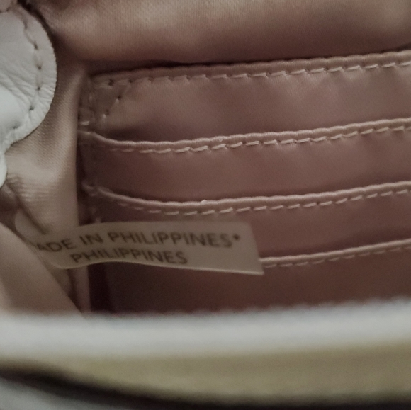 Coach wristlet - Picture 8 of 9